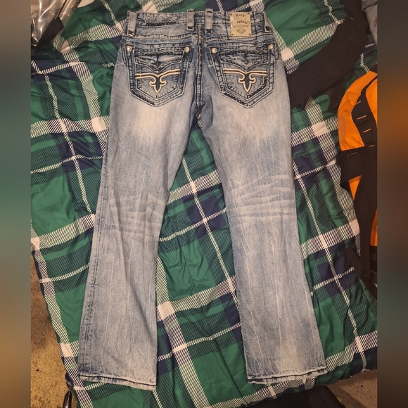 Mens Rock Revival jeans - Picture 2 of 5